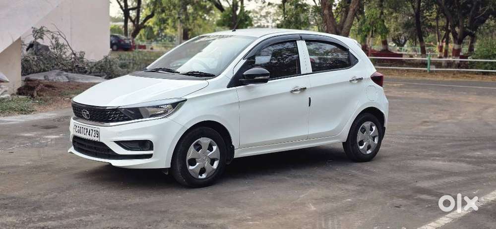 Tata Tiago 1.05 Revotorq Xt Option, 2023, Petrol