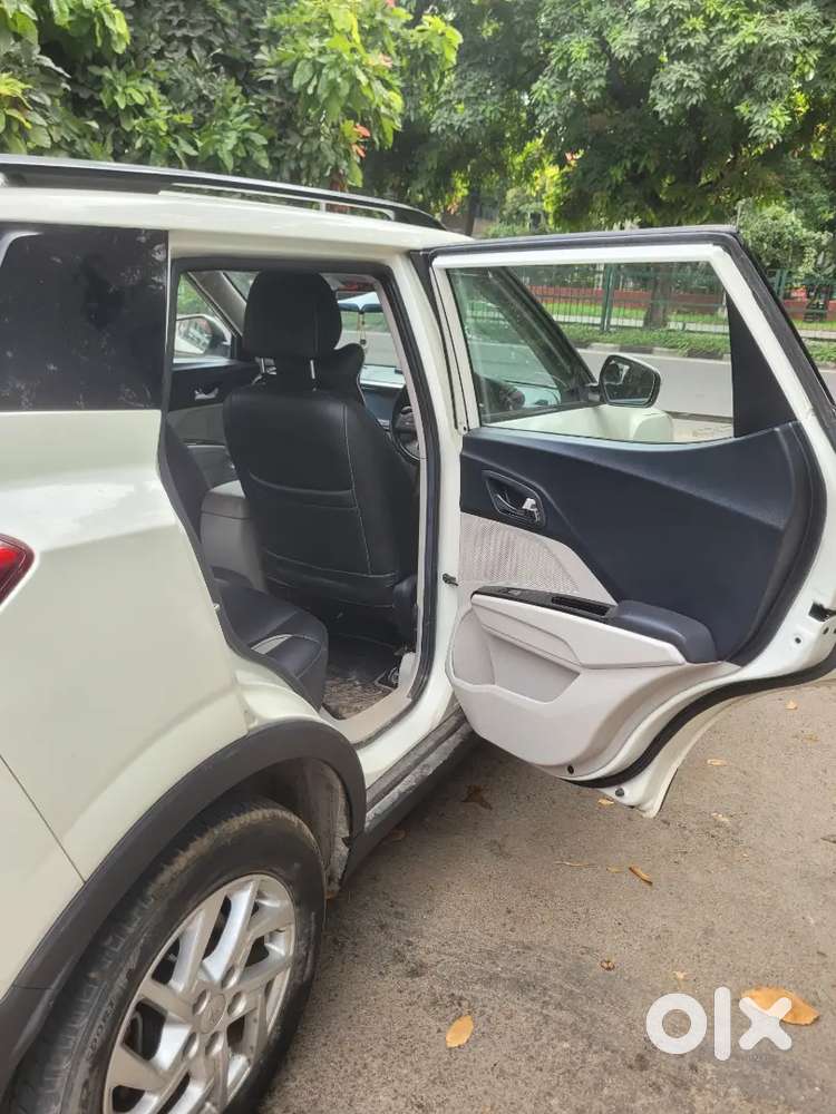 Mahindra Xuv300 Petrol 2023