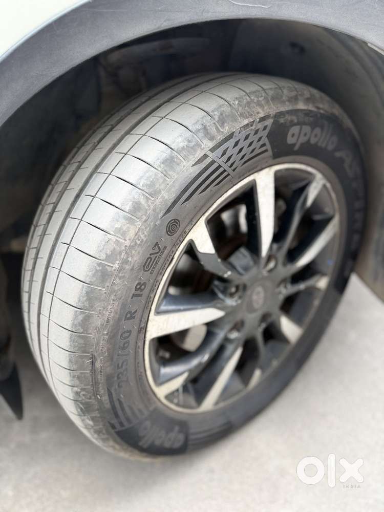 Mahindra Xuv500 W11 Option At, 2018, Diesel