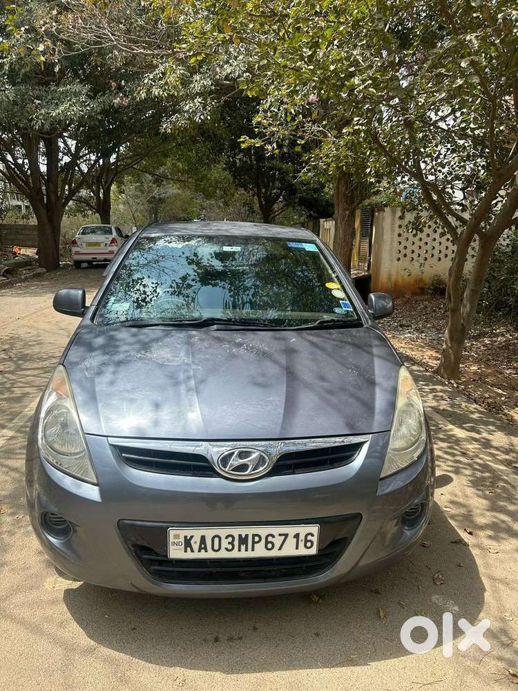 Hyundai I20 2011 Petrol Well Maintained