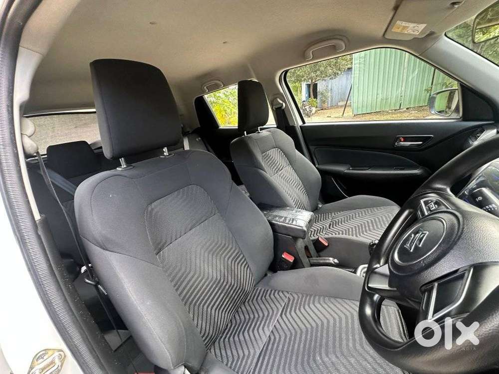 Maruti Suzuki Swift 1.2 Vxi (o), 2024, Petrol