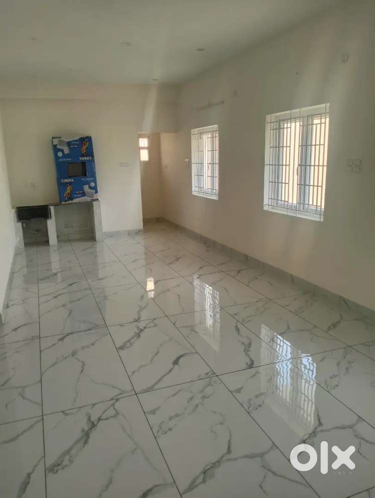 New unfurnished office space in a calm and peaceful locality