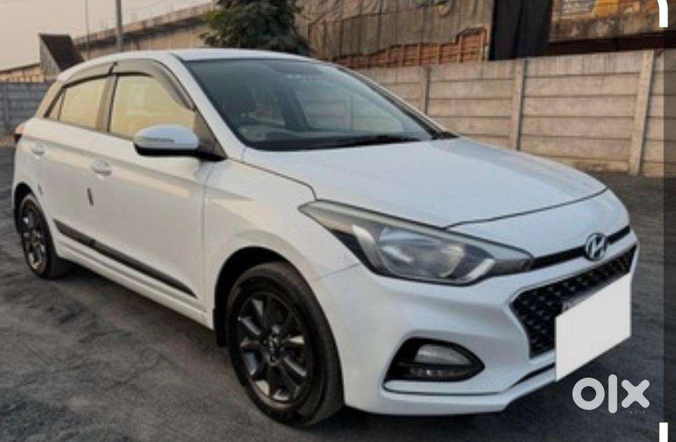 Hyundai Car Model 2020 Km Driven 40000