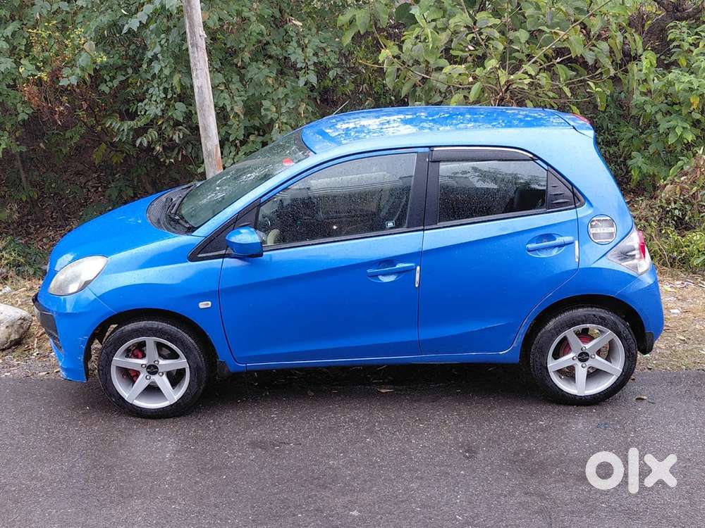 Honda Car 2012 Drive