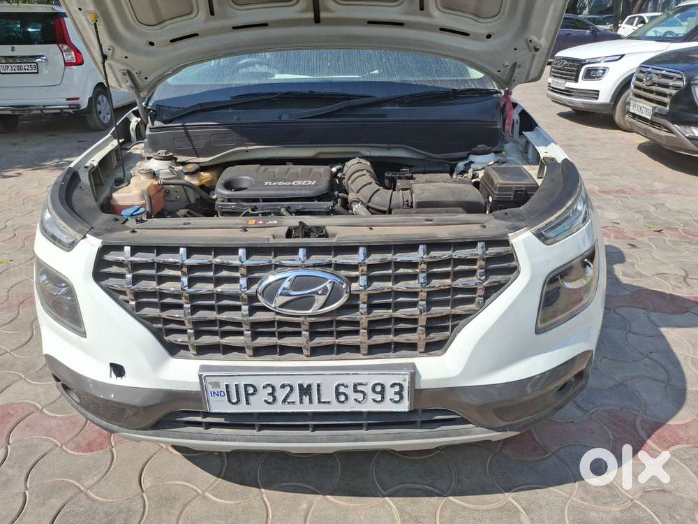 Hyundai Venue Sx Dual Tone Turbo, 2021, Petrol