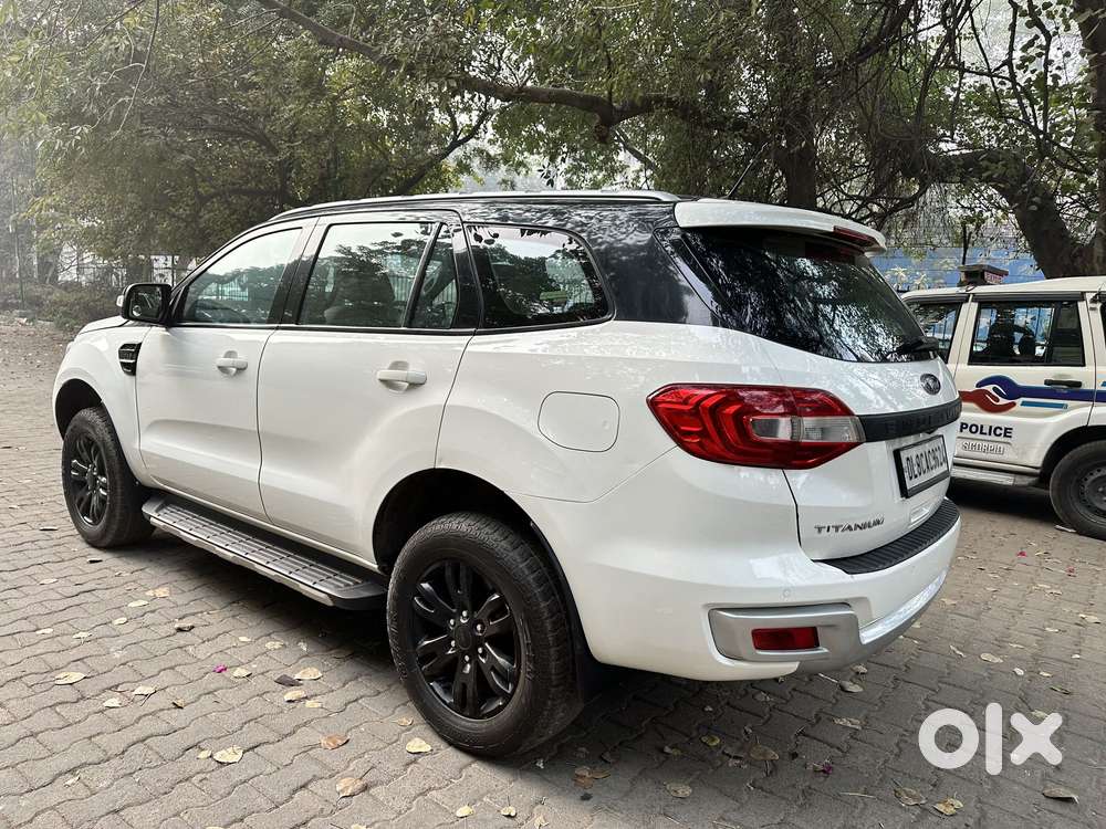 Ford Endeavour 3.2 Titanium At 4x4, 2016, Diesel