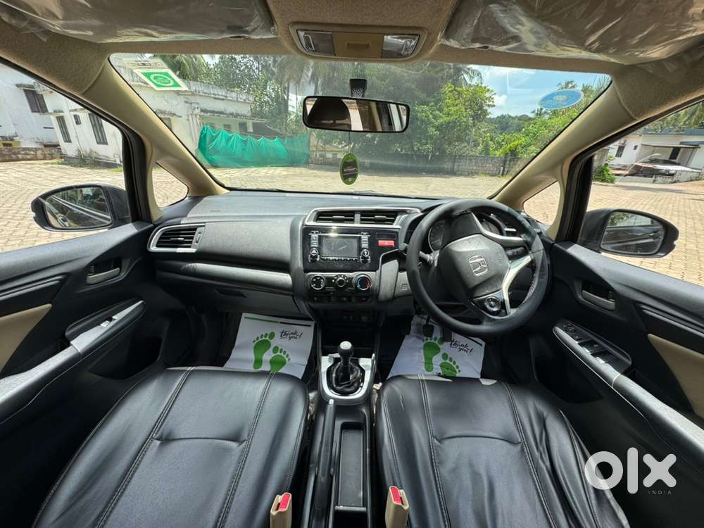 Low Kilometre Honda Jazz 2015