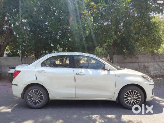 Maruti Suzuki Swift Dzire Lxi, 2017, Petrol