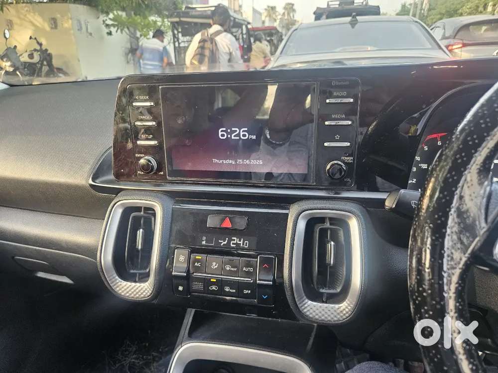 Kia Sonet Htk Plus Diesel Under Warrenty