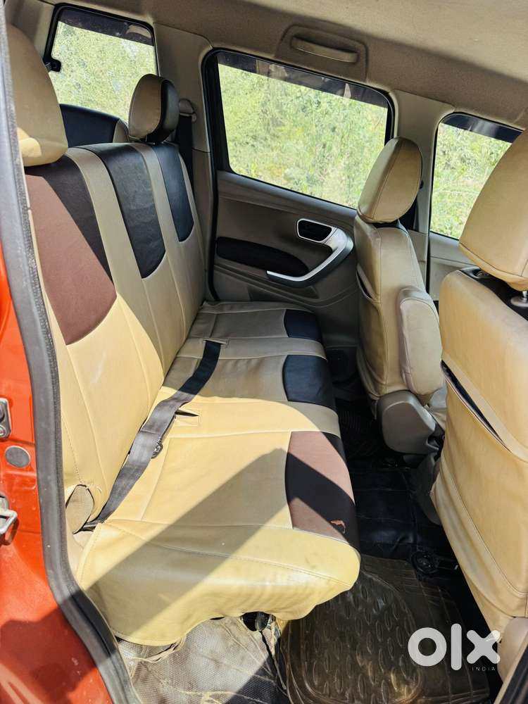Mahindra Tuv 300 Mhawk100 T8, 2016, Diesel