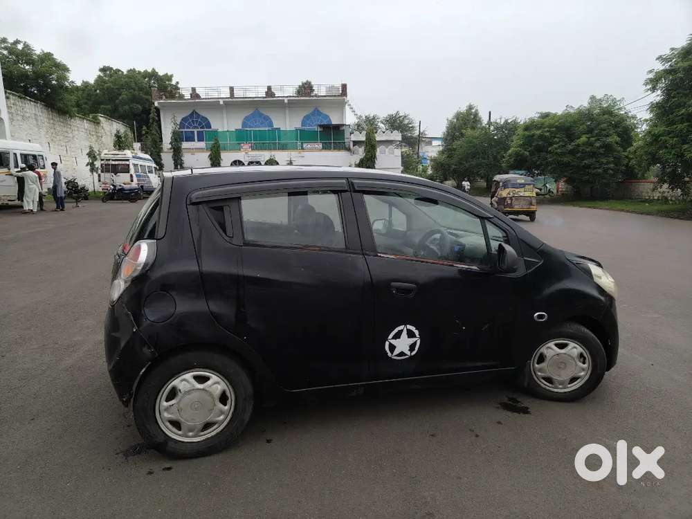 Chevrolet Beat Petrol 2010