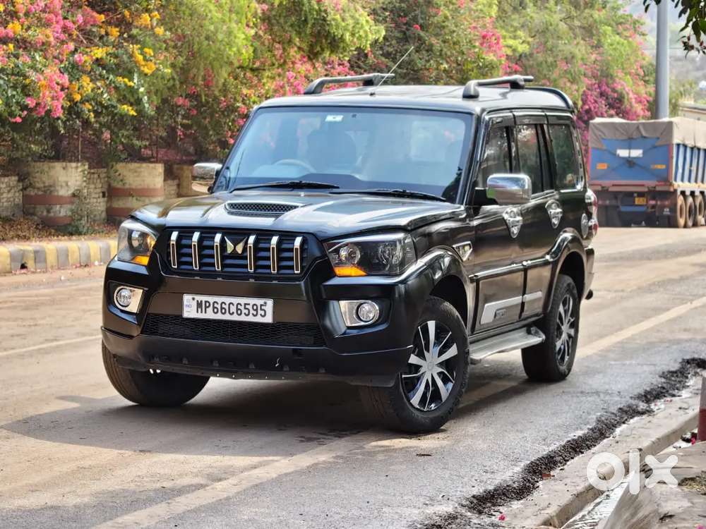 Mahindra Scorpio Classic 2019