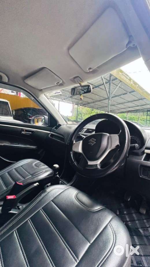 Maruti Suzuki Swift Vxi 1.2 Abs Bs-iv, 2015, Petrol
