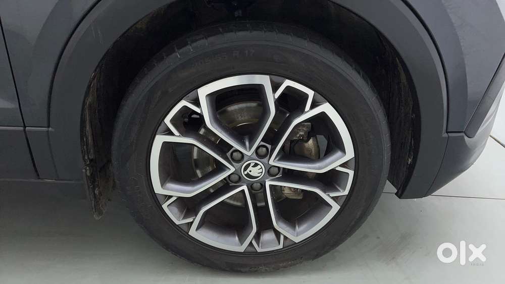 Skoda Kushaq Style 1.5l Tsi Mt, 2022, Petrol