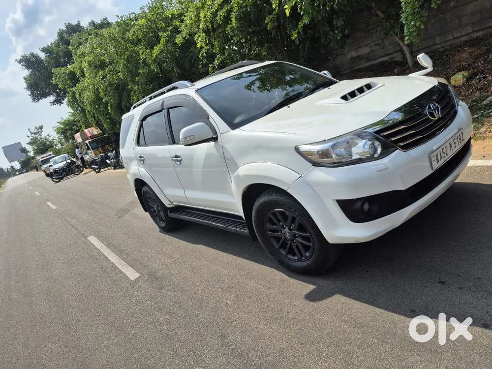 Toyota Fortuner 2015 Diesel Well Maintained