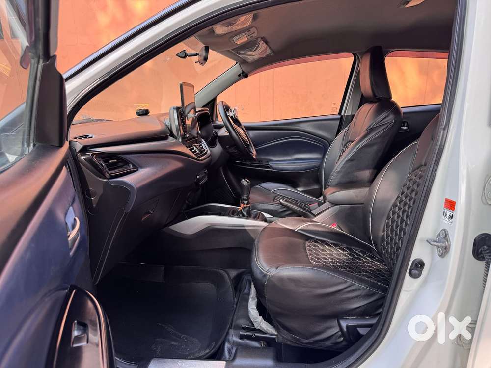 Maruti Suzuki Baleno Zeta, 2022, Petrol