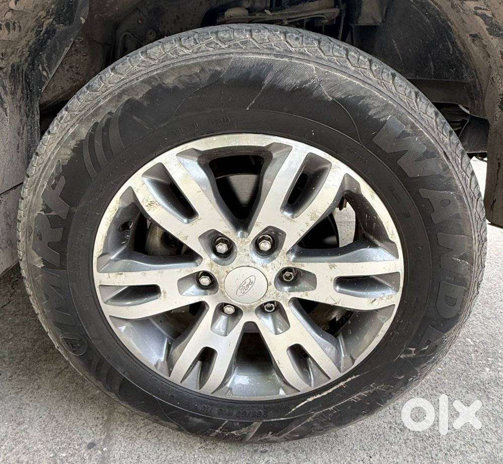 Ford Endeavour 3.2 Titanium At 4x4, 2017, Diesel