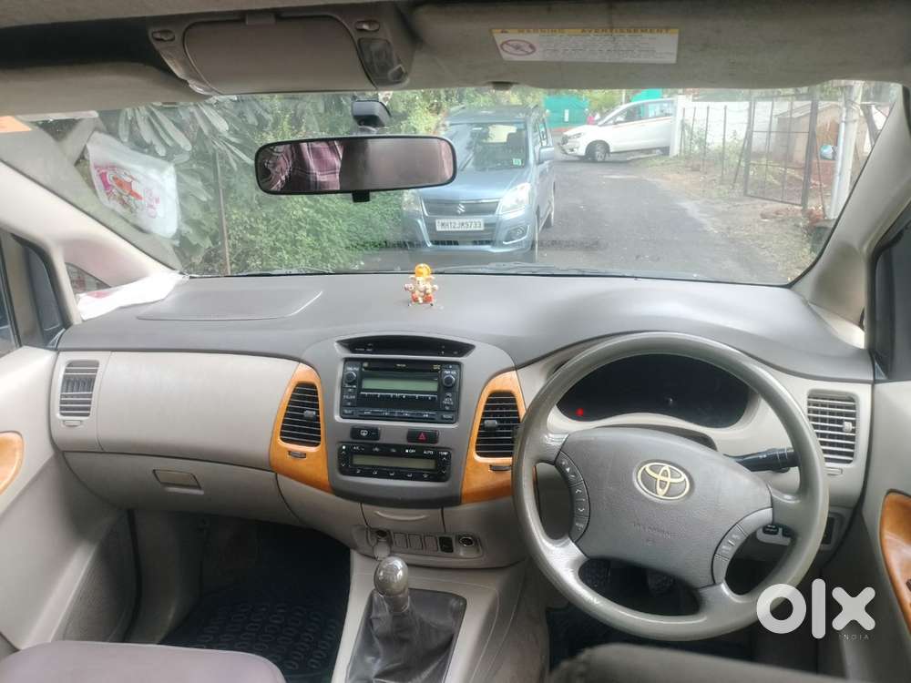 Toyota Innova 2.5 V 8 Seater Accident Free Single Owner