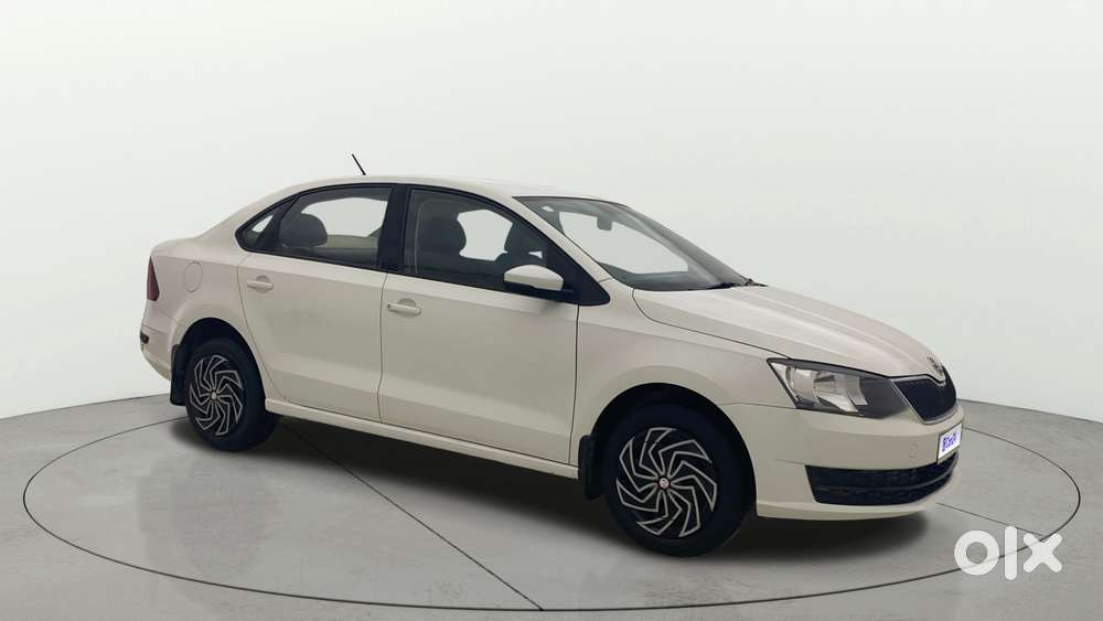 Skoda Rapid 1.0 Tsi Active, 2020, Petrol