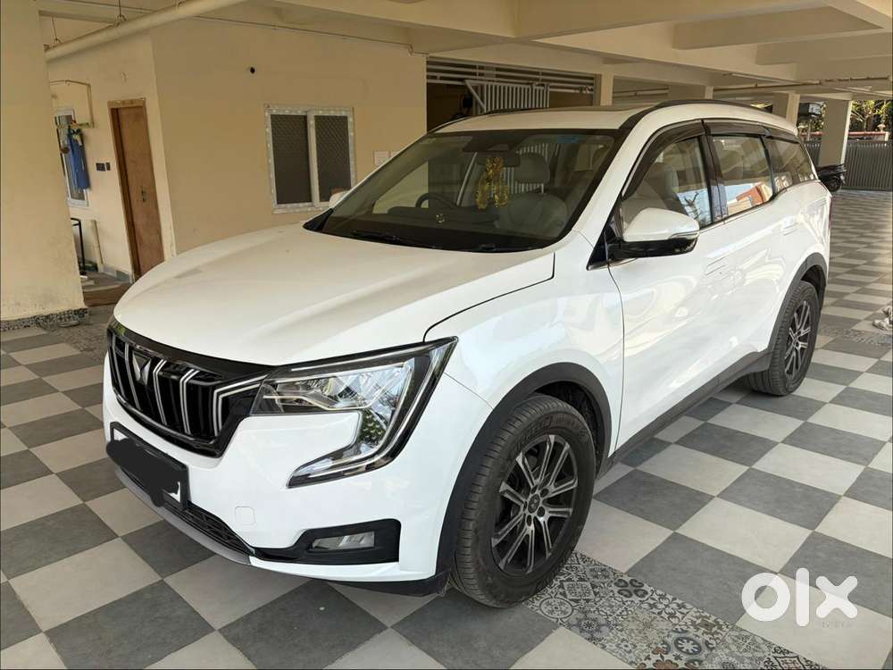 Mahindra Xuv700 2.2 Ax 7 Diesel At Str, 2021, Diesel