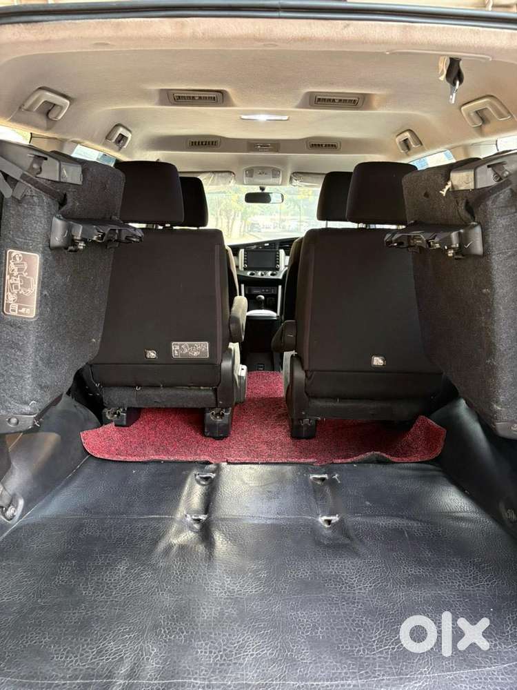 Toyota Innova Crysta 2.4 Gx Mt, 2022, Diesel