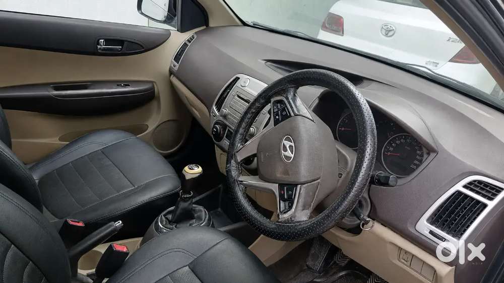 Excellent Condition Doctor Used Hyundai I20 Top End Model Car.