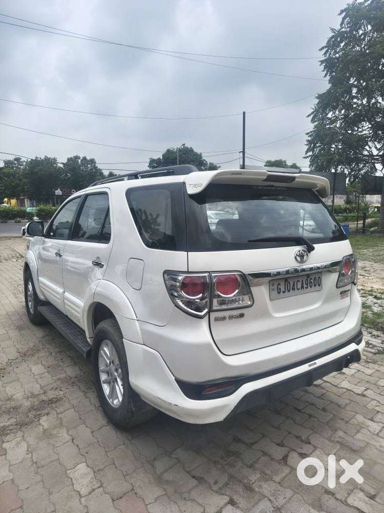Toyota Fortuner 3.0 4x2 Mt, 2014, Diesel