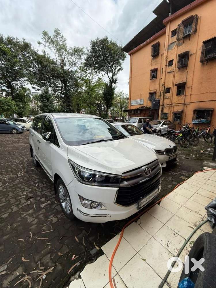 Toyota Innova Crysta 2019 Diesel 140000 Km Driven