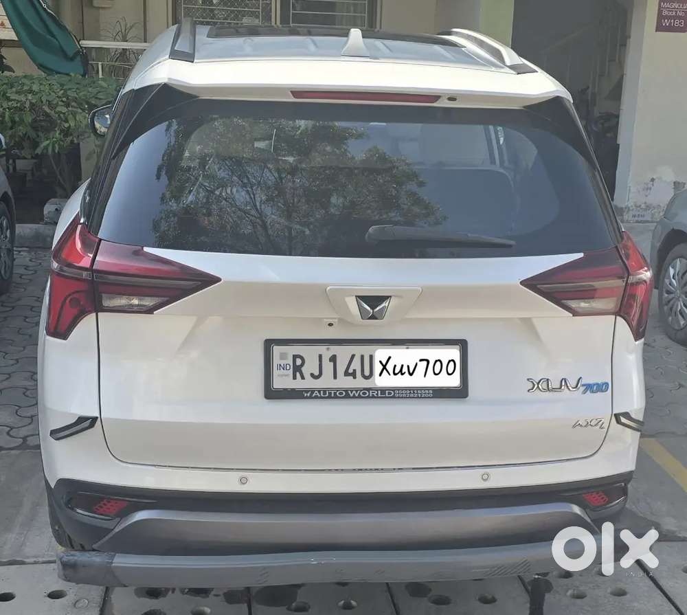 Mahindra Xuv700 2024 Petrol 17000 Km Automatic Luxury