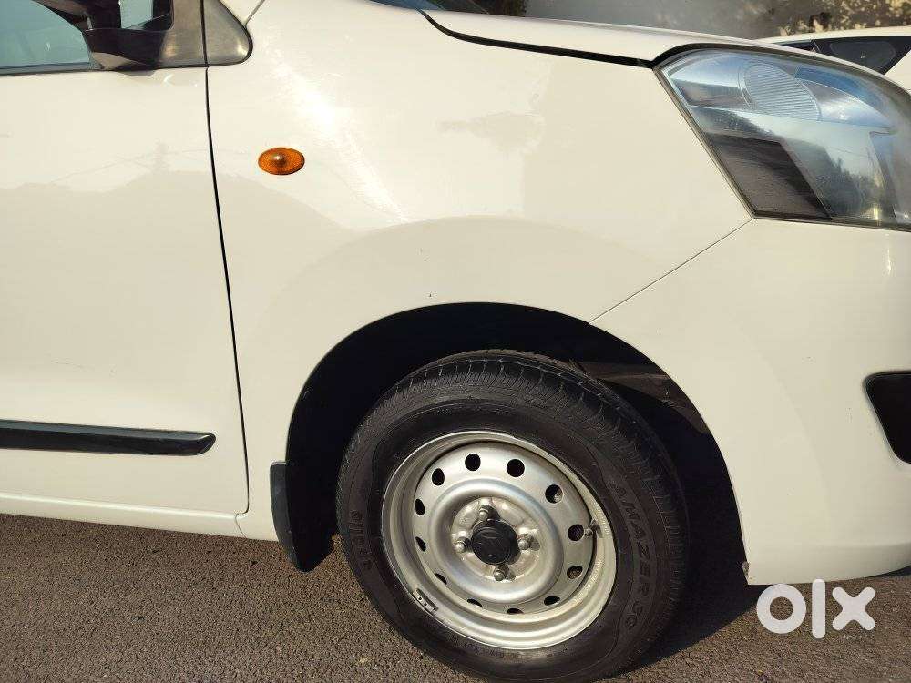 Maruti Suzuki Wagon R Lxi Optional, 2017, Petrol