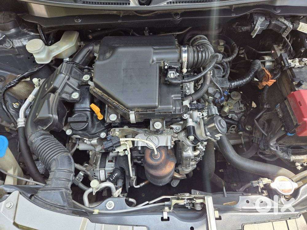 Maruti Suzuki Swift 1.2 Vxi (o), 2024, Petrol