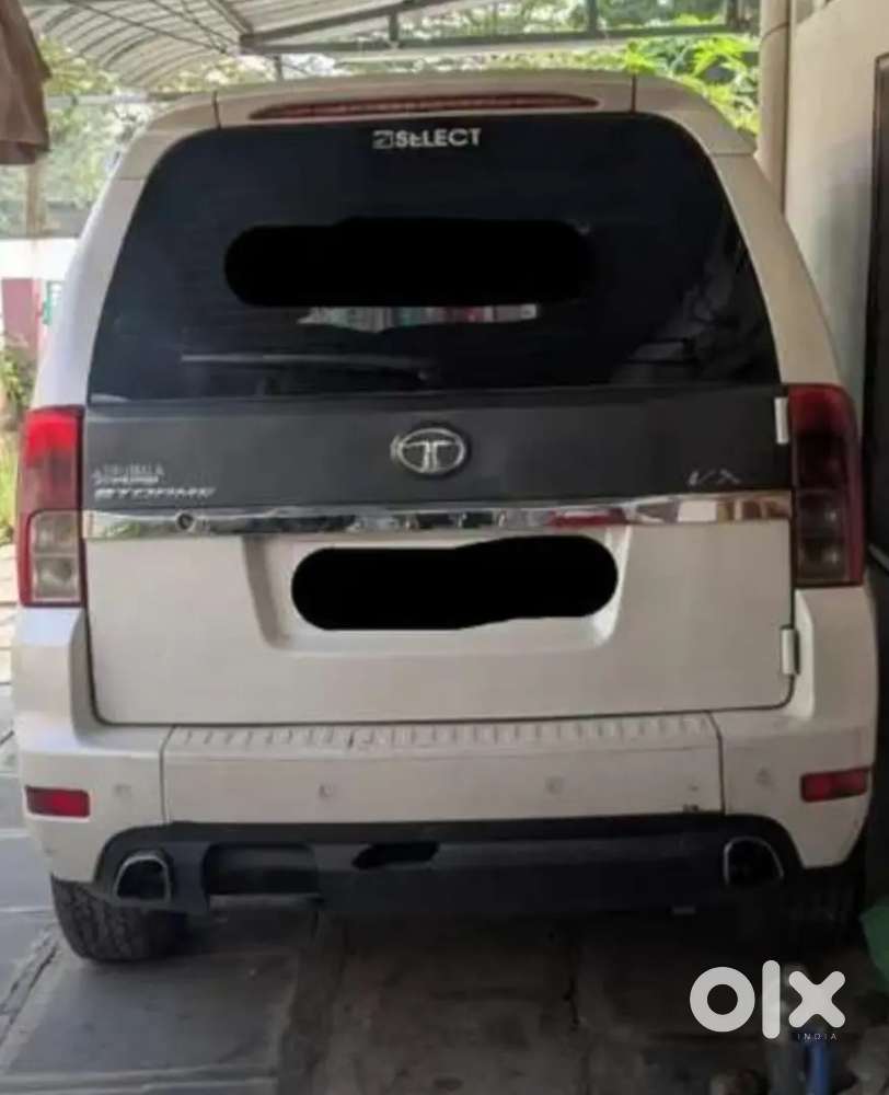 Tata Safari Storme 2016