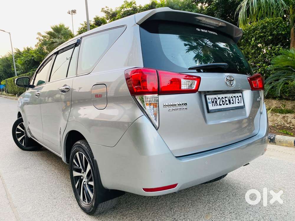 Toyota Innova Crysta [2020-ongoing] 2.4 Zx 7 Str, 2022, Diesel