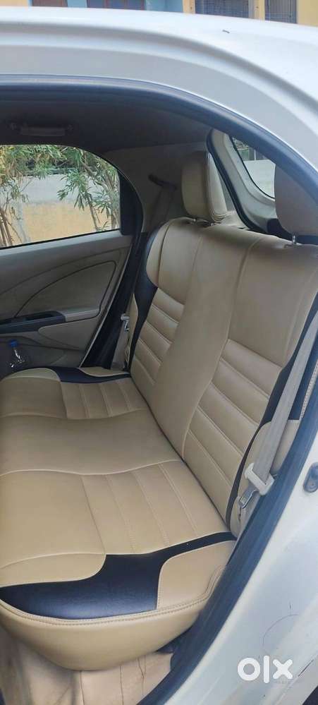 I Want Sell My Car Tyota Etios Liva 2015 3.30 L