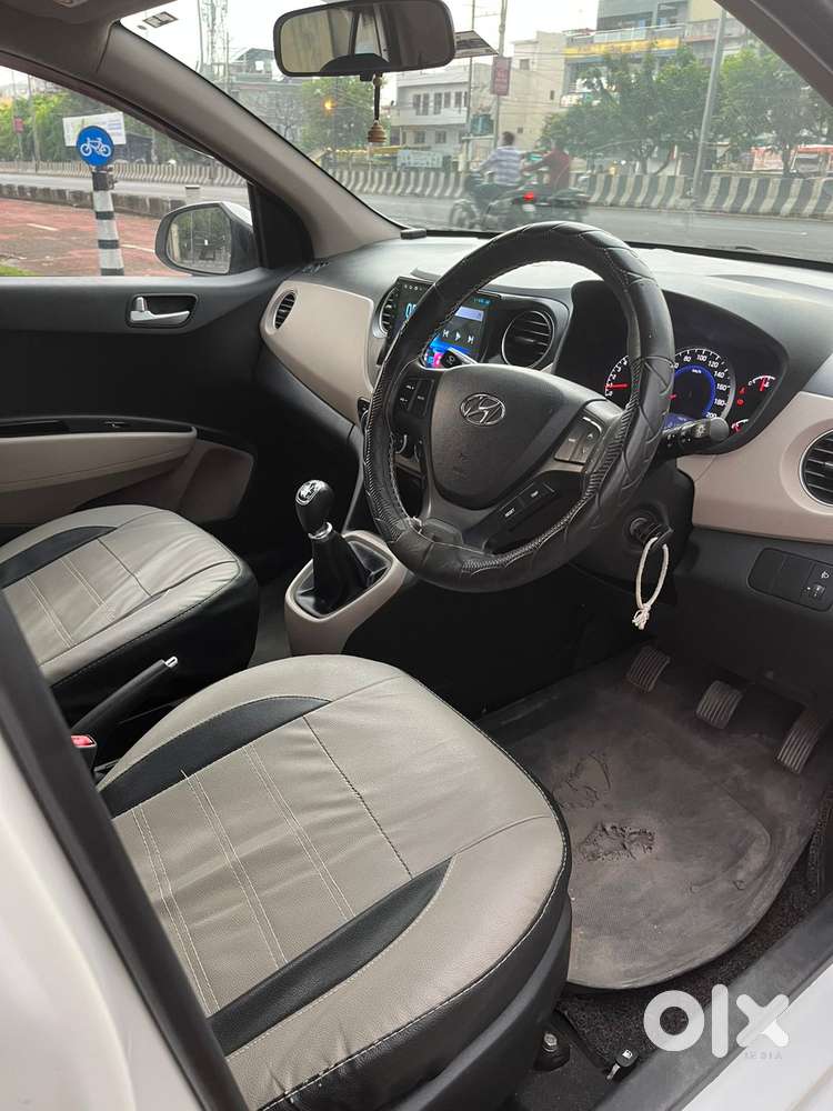 Hyundai Grand I10 Sportz Edition, 2017, Petrol