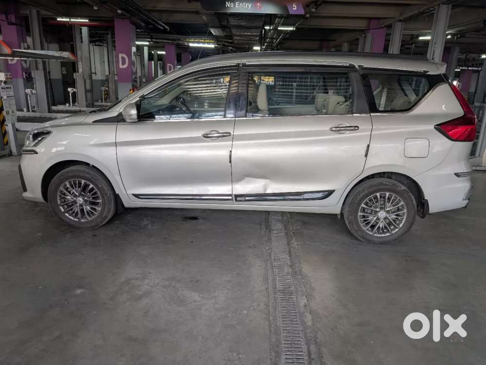 Maruti Suzuki Ertiga Vxi At, 2020, Petrol