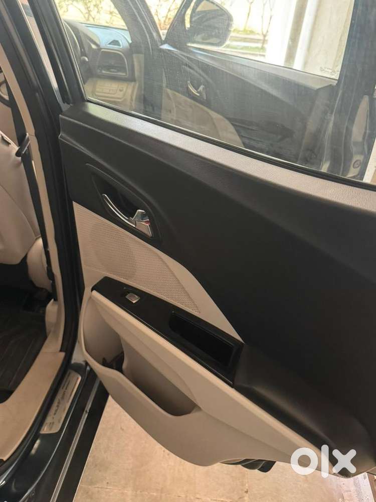 Mahindra Xuv300 Petrol Auto Matic