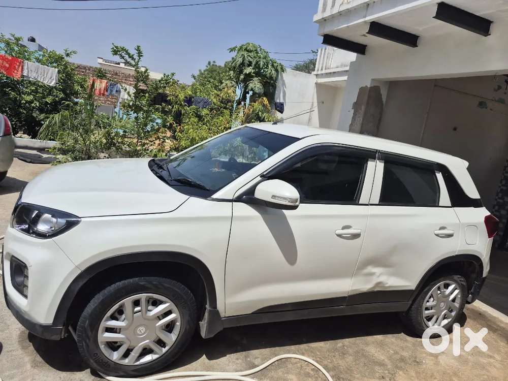 Maruti Suzuki Brezza 2022 Petrol Well Maintained