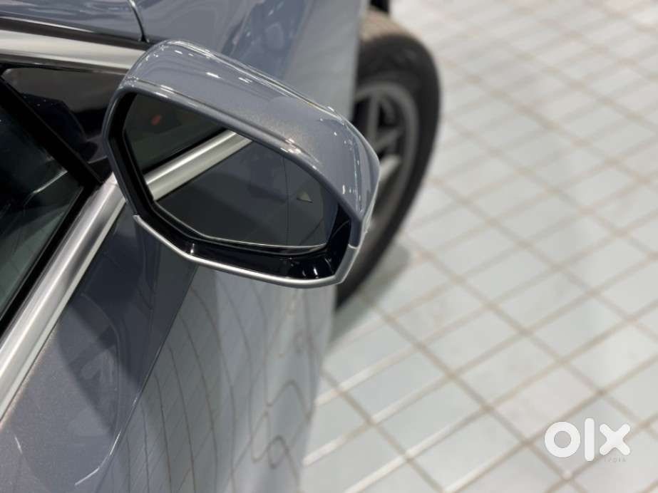 Bmw 5 Series, 2025, Petrol