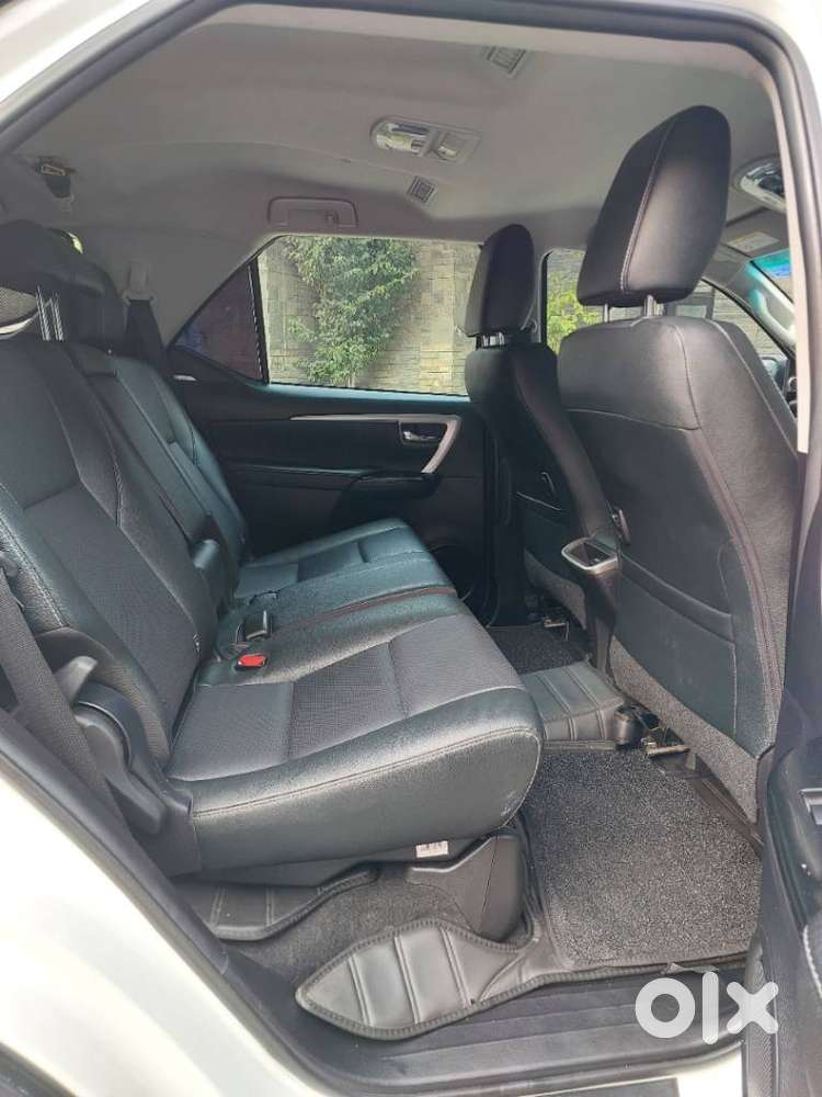Toyota Fortuner 4x4 At, 2019, Petrol