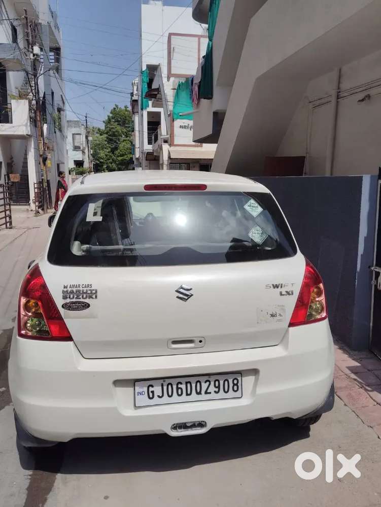 Maruti Suzuki Swift 2009 Petrol And Sequential Cng 76600 Km Driven