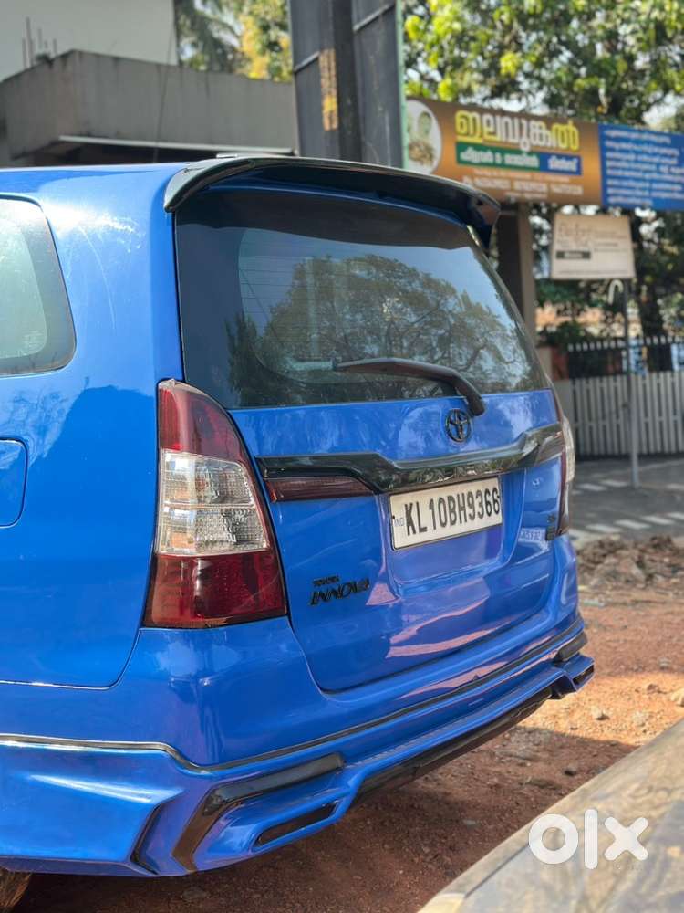 Toyota Innova 2010 Diesel New Paper