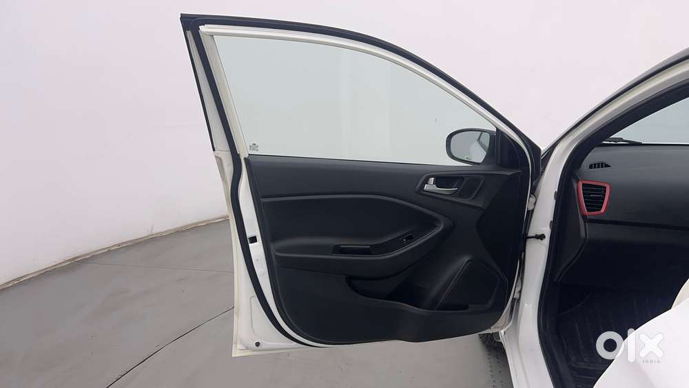 Hyundai Elite I20 Sportz Plus Dual Tone, 2019, Petrol