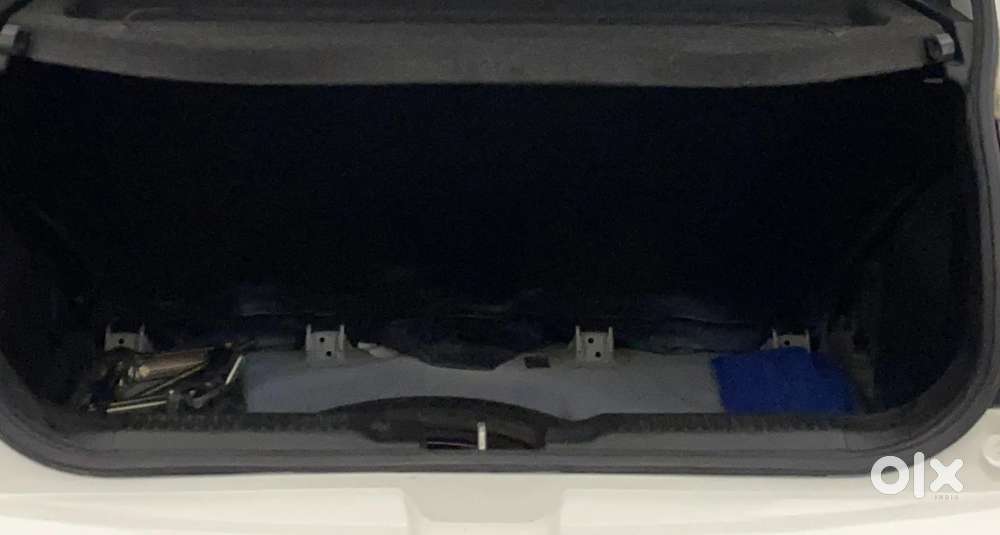 Maruti Suzuki Swift Amt Vxi, 2018, Petrol