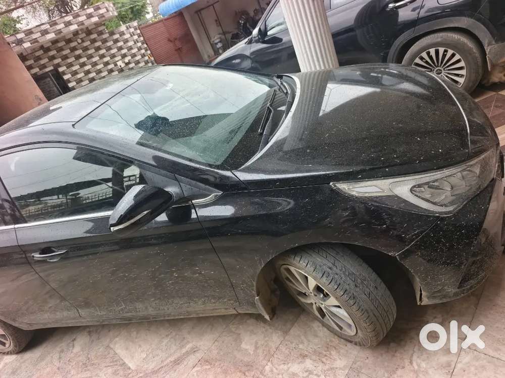 Hyundai Verna 2019 Diesel 99000 Km Driven