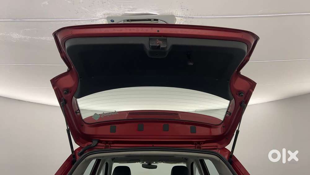 Volkswagen Taigun Topline 1.0 Tsi At (electric Seats), 2022, Petrol