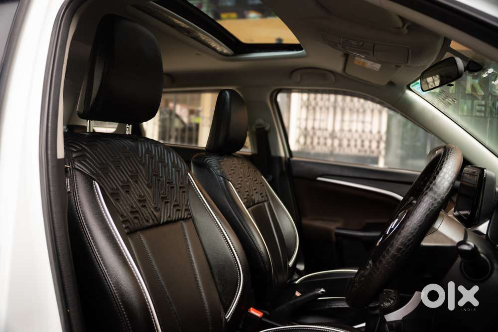 Maruti Suzuki Brezza 1.5 Zxi Plus At Smart Hybrid Dual Tone, 2024, P..