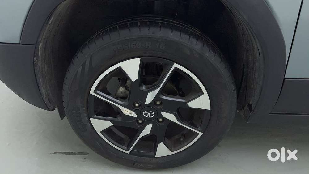 Tata Punch Creative Amt, 2023, Petrol