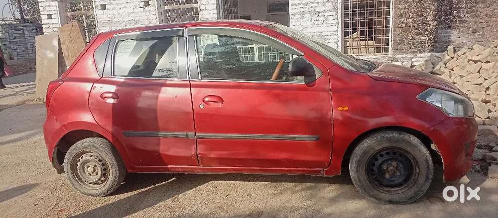 Datsun Go 2017 पेट्रोल व Lpg दोनों है 70000 Km