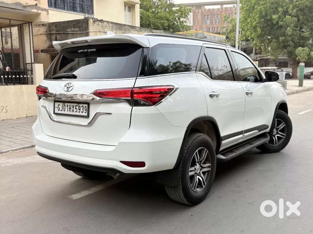 Toyota Fortuner 4x2 At, 2018, Diesel